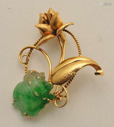 14 k yellow gold and green Jadeite floral decorated pin. 1-5/8