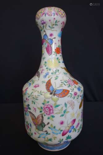 A Famille Rose Porcelain Vase