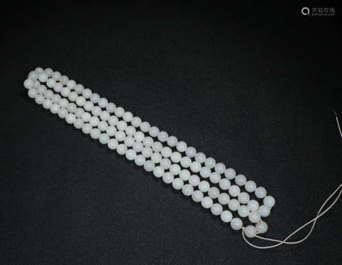 A HETIAN JADE NECKLACE MADE OF 108 BEADS