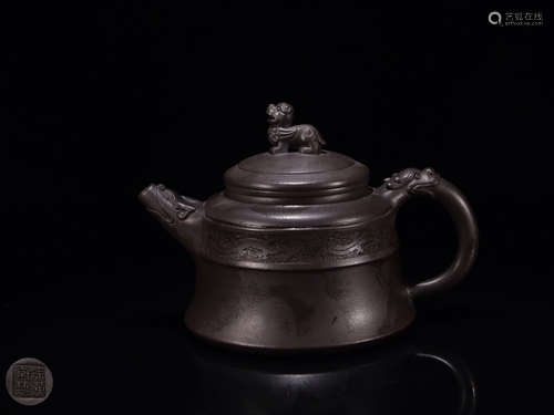 A ZISHA TEAPOT WITH MARKING