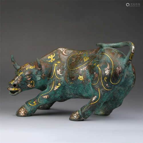 CHINESE GOLE SILVER INLAID BRONZE OX