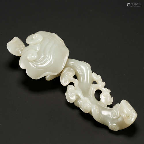 CHINESE CELADON JADE RUYI SCEPTER