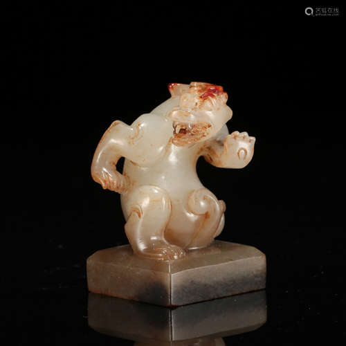 CHINESE WHITE JADE BEAR SEAL