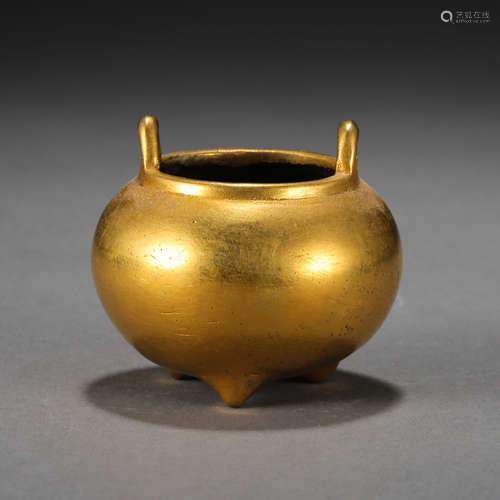 CHINESE GILT BRONZE ROUND CENSER