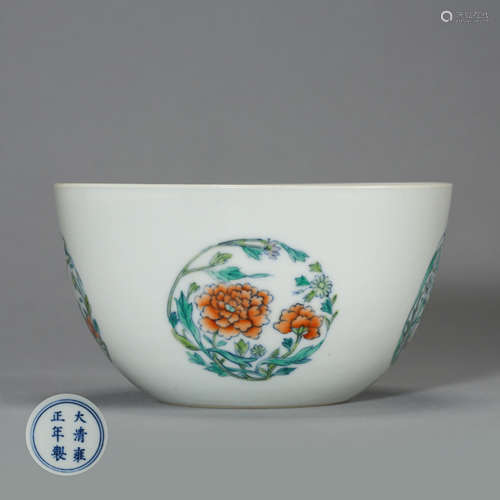 CHINESE PORCELAIN DOUCAI FLOWER BOWL