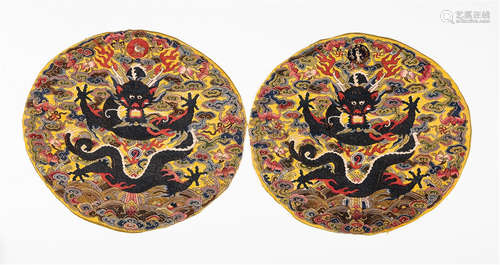 PAIR OF CHINESE EMBROIDERY DRAGON OFFICIAL RANK BADGE