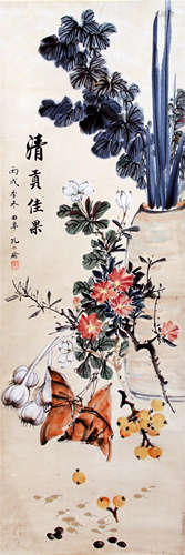 CHINESE SCROLL PAINTING OF FLOWER IN VASE