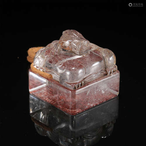 CHIENSE ROCK CRYSTAL BEAST SEAL