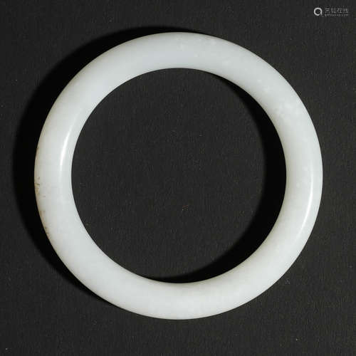 CHINESE WHITE JADE BANGLE