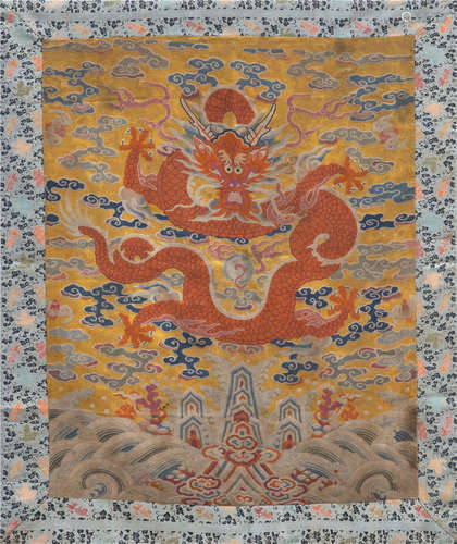 CHINESE EMBROIDERY DRAGON TRAPESTY