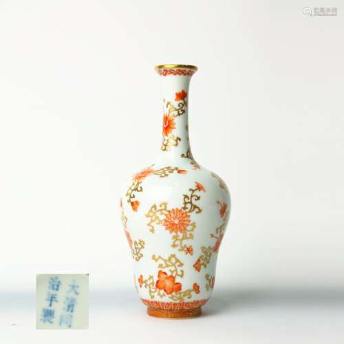 A Chinese Iron-Red Porcelain Vase