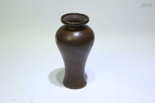 A Chinese Bronze Vase