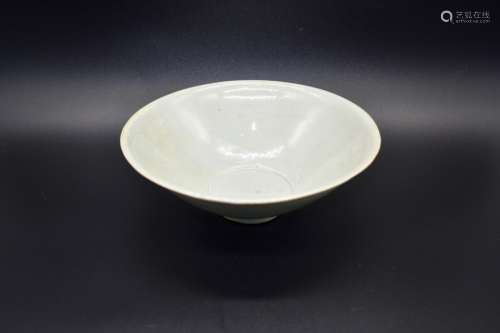 A large Chinese Qingpai bowl- Sung Dynasty 12th century