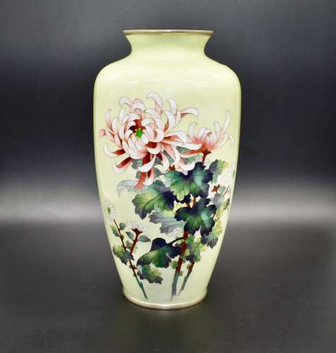 Japanese flower vase- 19th century