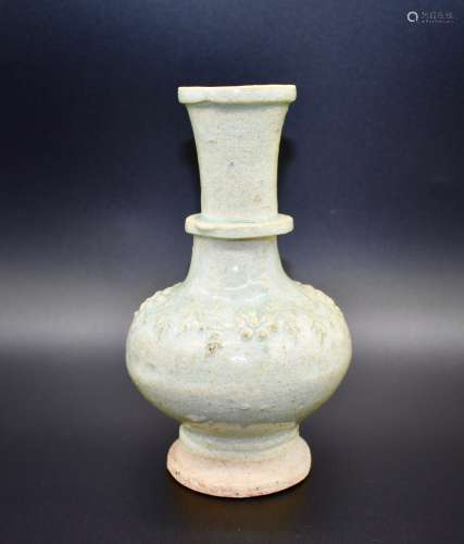 An interesting Chinese Qingpai ware vase- Sung Dynasty 12th century