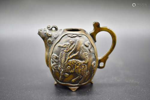 An interesting Chinese bronze vessle- 18th century