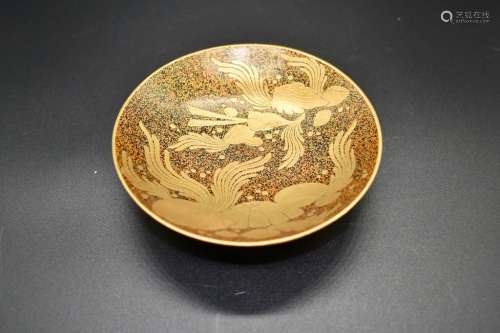 A beautiful Japanese gold lacquer sake cup- 19th century
