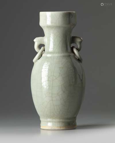 A Chinese celadon crackle-glazed vase