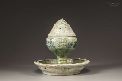 A green-glazed 'hill' incense burner, boshanlu