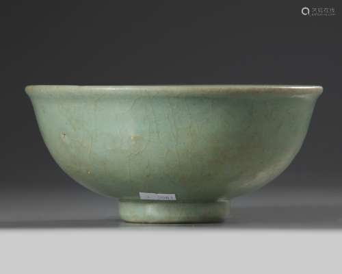 A Chinese Longquan celadon moulded ‘floral’ bowl