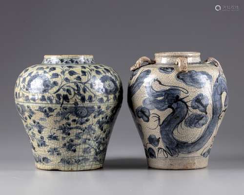 Two Chinese blue and white Swatow jars