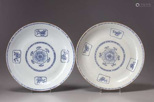 Three Chinese blue and white chargers