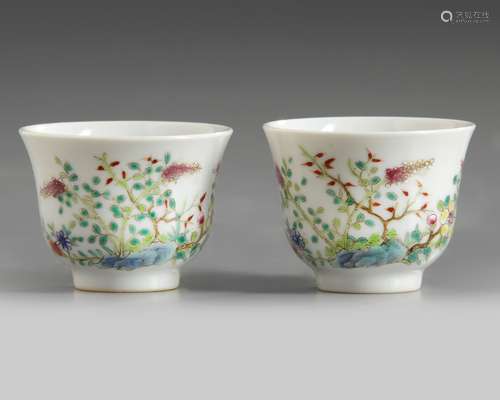 Two small famille rose cups