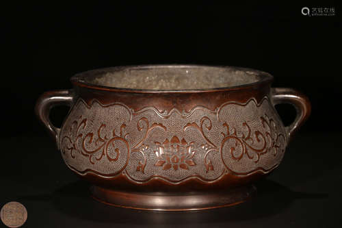 A BRONZE CASTED AUSPICIOUS DOUBLE EAR CENSER