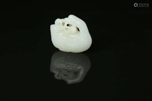 A Chinese Carved Jade Goose