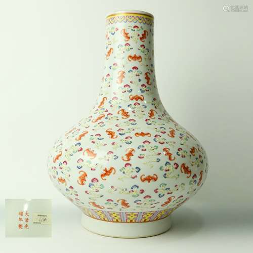 A Chinese Famille-Rose Porcelain Vase