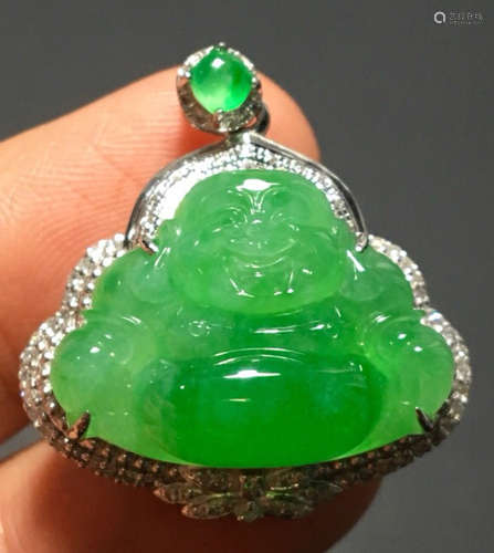 A GREEN JADEITE CARVED BUDDHA PENDANT, A CLASS