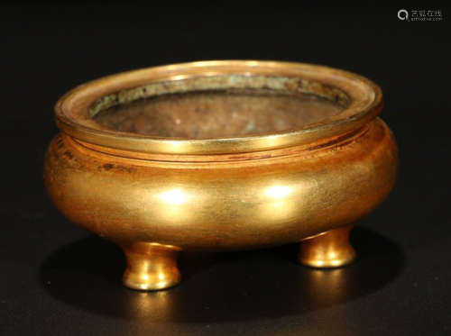 A GILT BRONZE CASTED TRIPOD CENSER