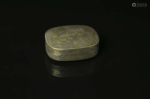 A Chinese Tibet Silver Box with Cover