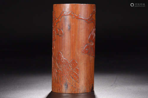 A BAMBOO CARVED BIRD AND FLOWER PATTERN PEN HOLDER