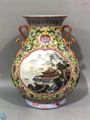 A YELLOW GLAZE LANDSCAPE PATTERN EAR JAR