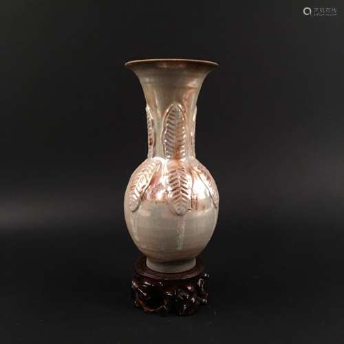 Chinese Pearl Glazed Vase