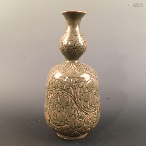 Chinese Yaozhou Kiln Vase