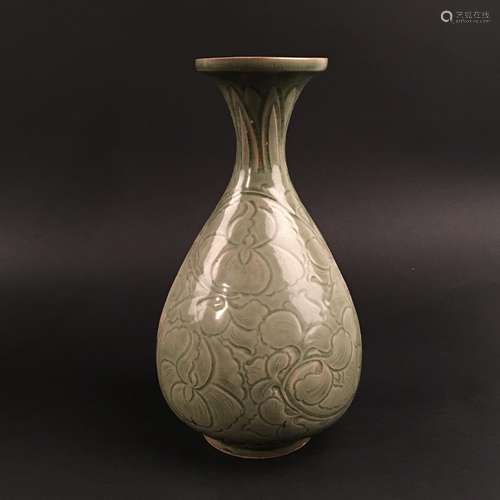 Chinese Yaozhou Ware Porcelain Vase