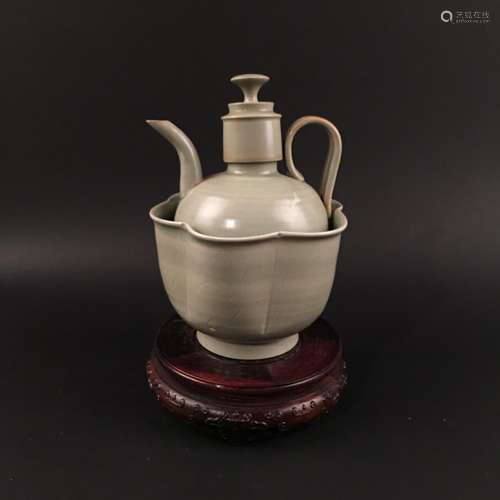 Chinese Celadon Wine Pot And Pot Heater