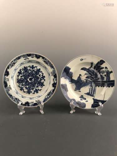 A Pair of Chinese Blue-White Plate