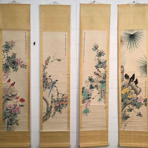 4 Pieces of Chinese Hanging Scroll of 'Birds & Flowers'