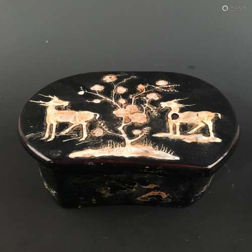 Chinese Ding Ware Engraved Design 'Deer' Box