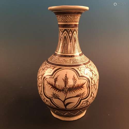 Chinese Cizhou Kiln Vase