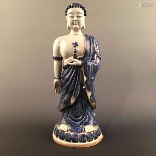 Chinese Blue-White Buddha Statue