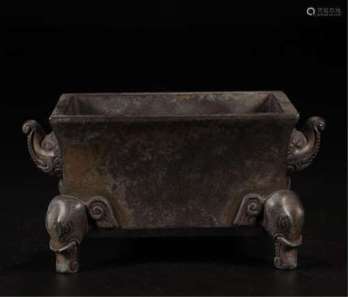 CHINESE BRONZE FOUR FEET SQUARE CENSER