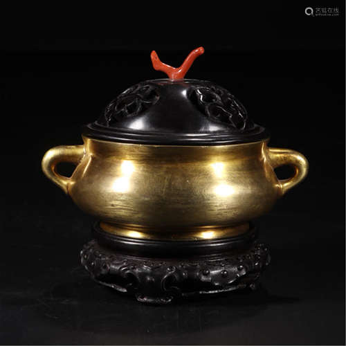 CHINESE BRONZE ROUND CENSER WITH ROSEWOOD LID AND BASE