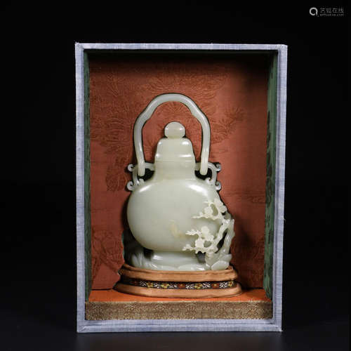 CHINESE JADE LONG HANDLE LIDDED VASE