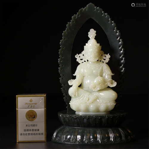 CHINESE JADE SEATED BUDDHA