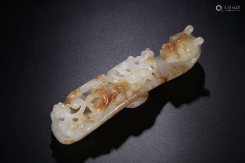 AN OLD DRAGON PATTERN HETIAN JADE PENDANT