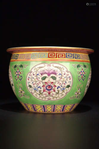 17-19TH CENTURY, A FLORAL PATTERN ENAMEL BRUSH WASHER, QING DYNASTY